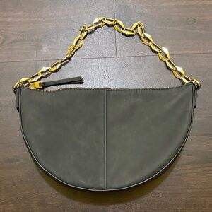 Universal Thread Chic Black and Gold Women's Bag